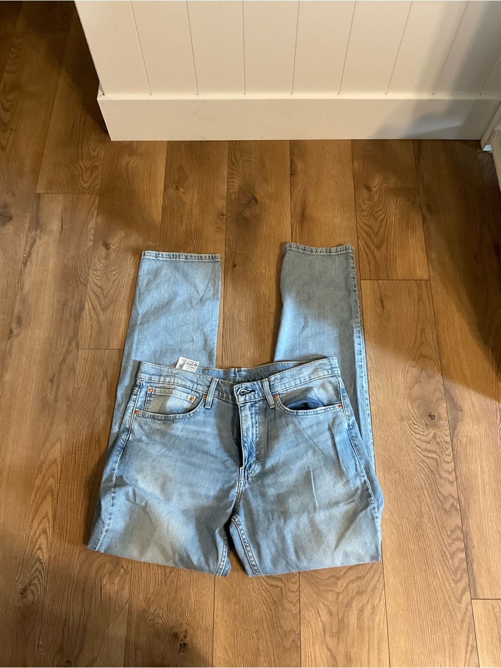 Light Blue Men's Straight-Leg Jeans